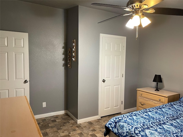 bedroom featuring ceiling fan