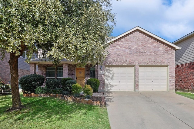 view of front facade featuring a garage and a front lawn