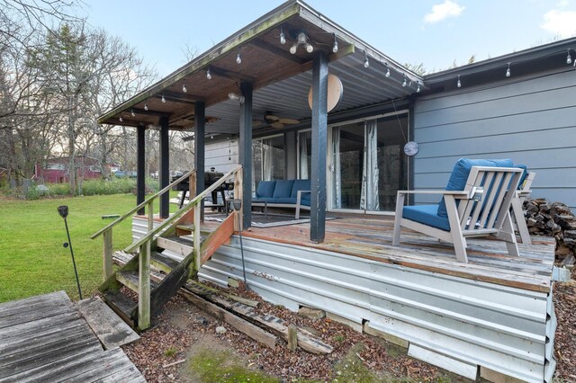 exterior space featuring plenty of natural light and ceiling fan