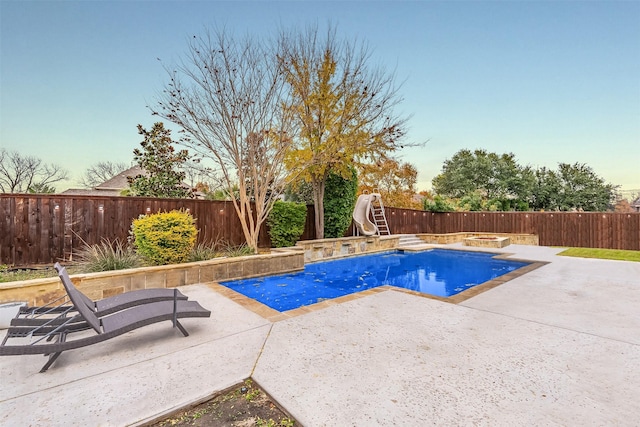 view of patio / terrace featuring a fenced in pool and outdoor lounge area