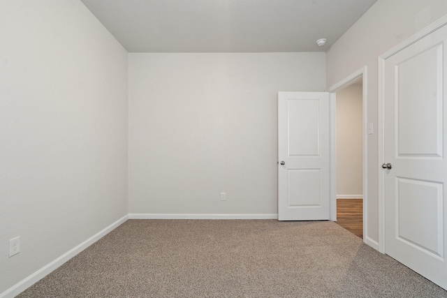 empty room featuring carpet