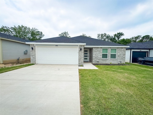 609 E 14th Ave, Corsicana, TX 75110 - view of front of house with an attached garage, driveway, a front lawn, brick siding, and roof with shingles