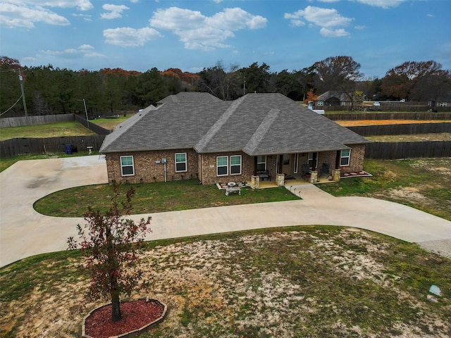 view of front of house with a front yard