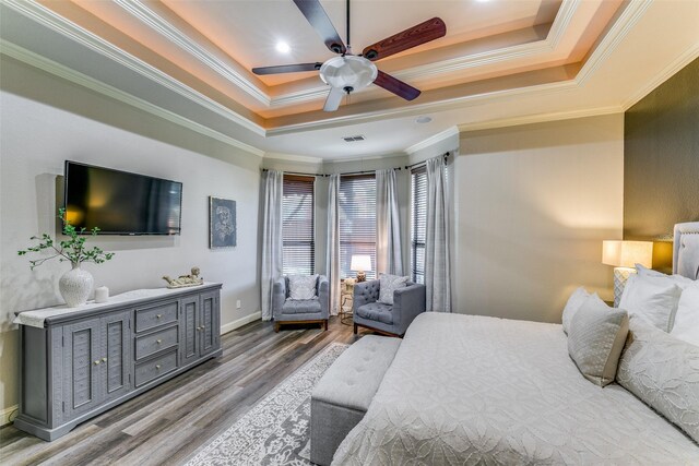 bedroom with ceiling fan, light colored carpet, and lofted ceiling