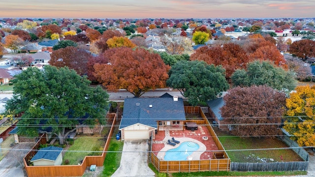 view of aerial view at dusk