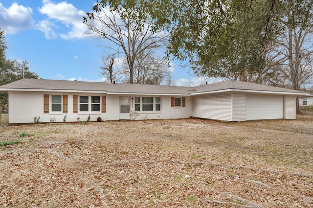 6263 Bain Blvd, Keithville, LA 71047 - view of front facade featuring an attached garage
