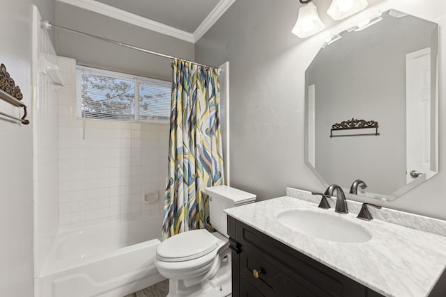 full bathroom featuring toilet, shower / bath combo with shower curtain, vanity, and ornamental molding