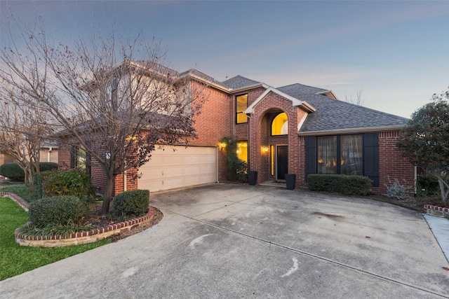 view of front property featuring a garage