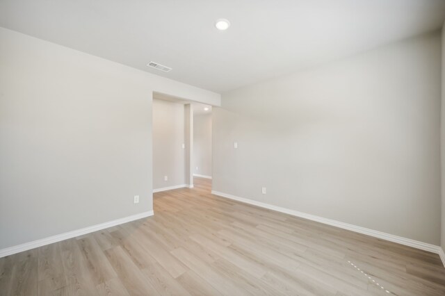 empty room featuring light hardwood / wood-style flooring