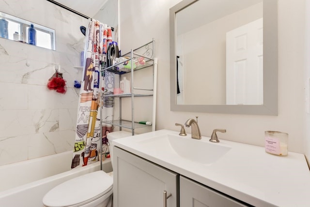 full bathroom with vanity, toilet, and shower / tub combo