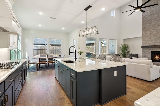 dining area with hardwood / wood-style floors and crown molding