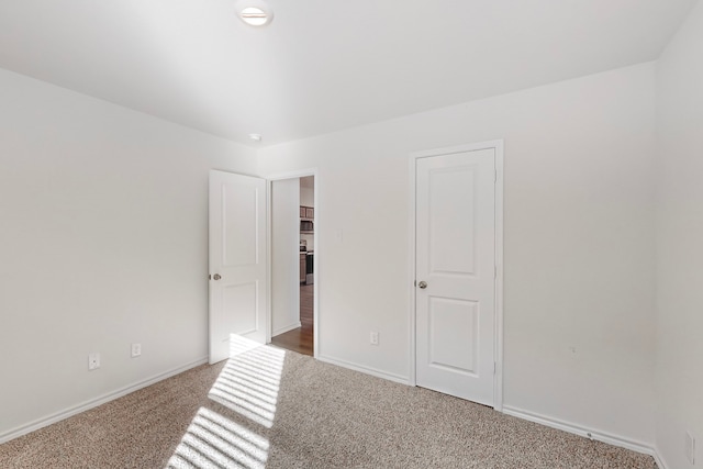 bedroom featuring carpet flooring