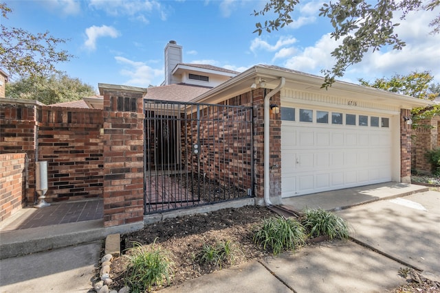 view of front of house featuring a garage