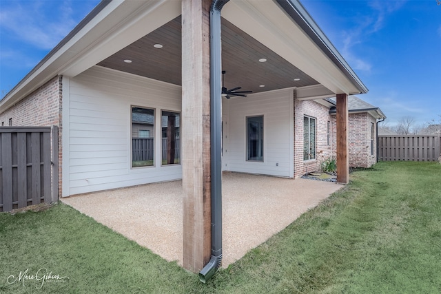 view of patio / terrace with ceiling fan