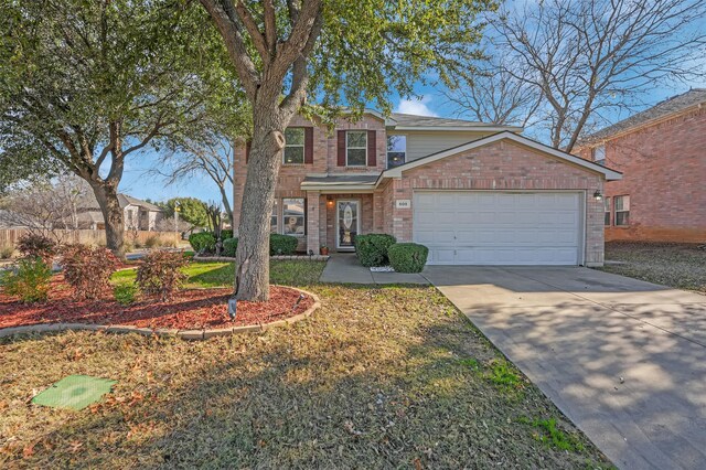 view of front property featuring a garage