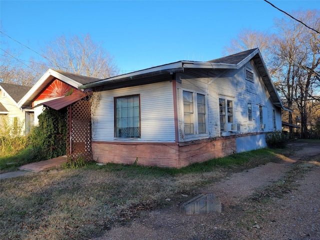 view of side of home