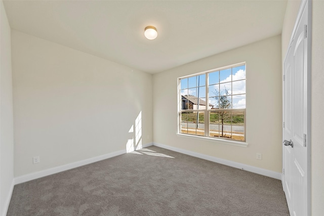 view of carpeted spare room