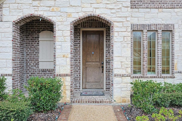 view of exterior entry