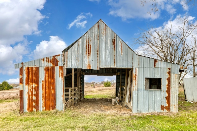 view of outbuilding