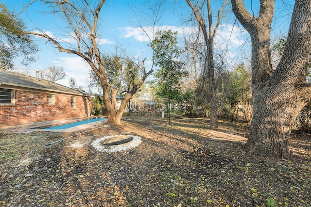 view of yard with a patio