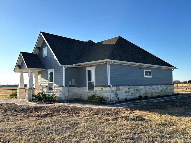 view of home's exterior