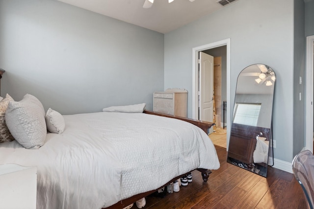 bedroom featuring ceiling fan