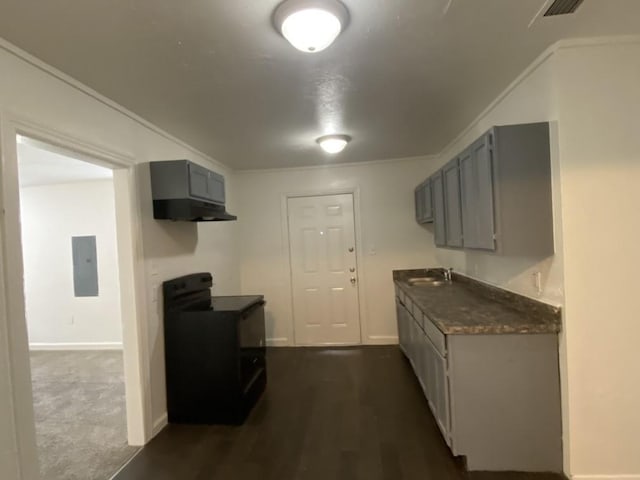 kitchen featuring ornamental molding, sink, gray cabinets, electric panel, and black / electric stove