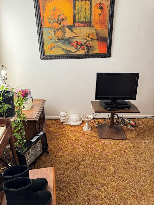 view of carpeted home office