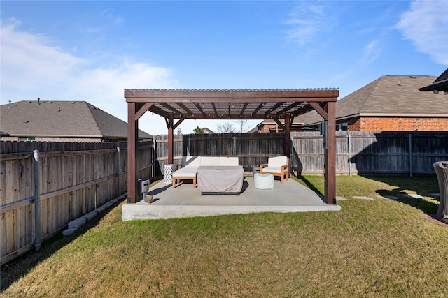 view of yard featuring a pergola and a patio