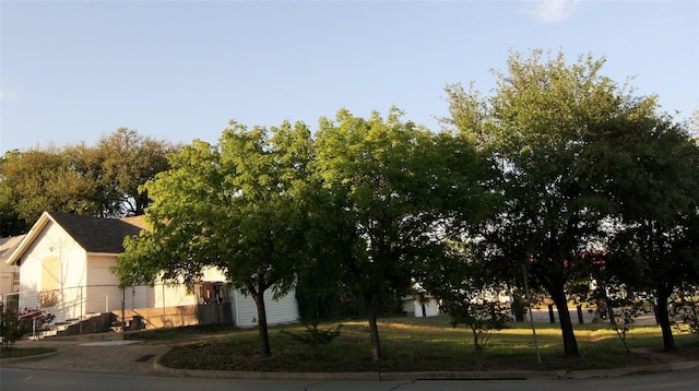 view of obstructed view of property