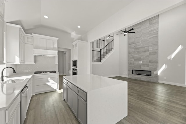 6104 Mulberry Ln, Celina, TX 75009 - kitchen featuring light countertops, a chandelier, white cabinetry, wood finished floors, and visible vents