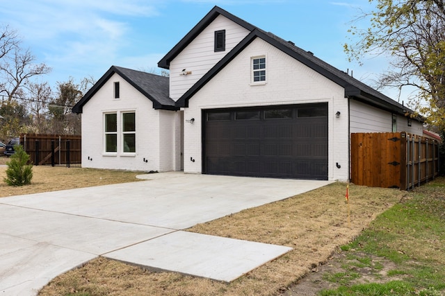 view of front facade with a garage