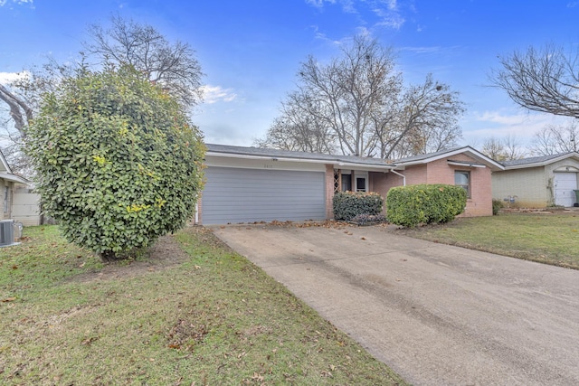 single story home featuring central air condition unit and a front yard