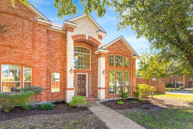 view of front of property