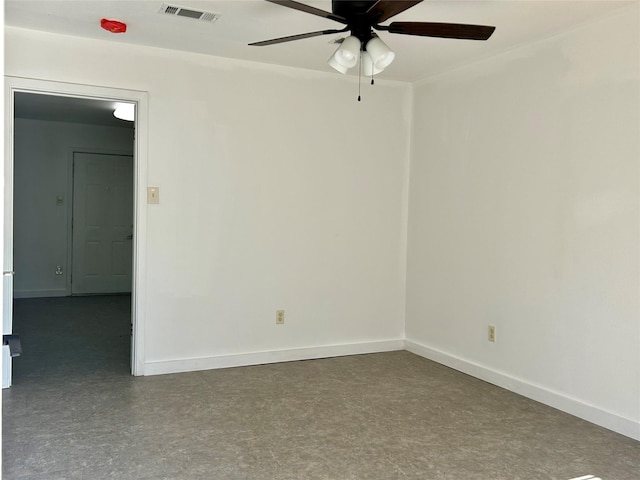 unfurnished room featuring ceiling fan