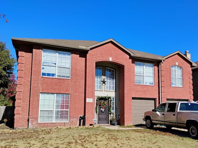 view of front facade with a garage