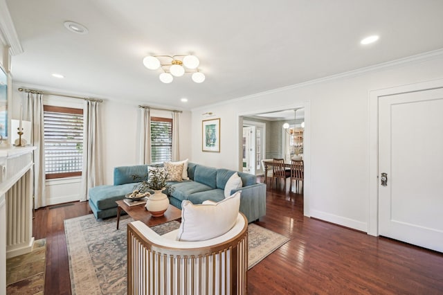 living room featuring crown molding