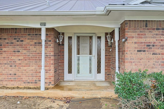 view of property entrance