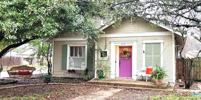 view of front of home