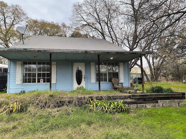 view of front of house featuring covered porch