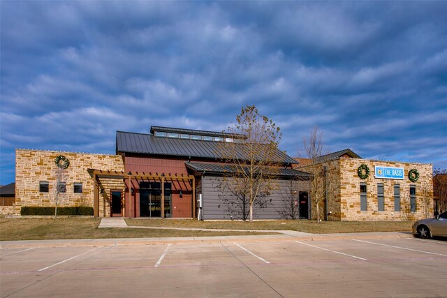 view of building exterior