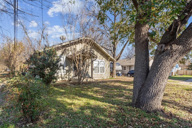 exterior space featuring a yard