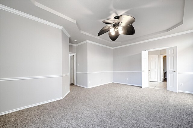 unfurnished room featuring lofted ceiling, ceiling fan, and wood-type flooring