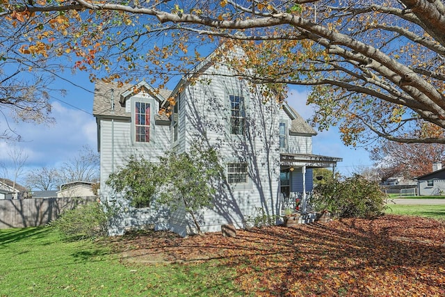 view of home's exterior