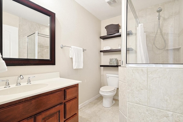 bathroom featuring a shower with curtain, toilet, and vanity