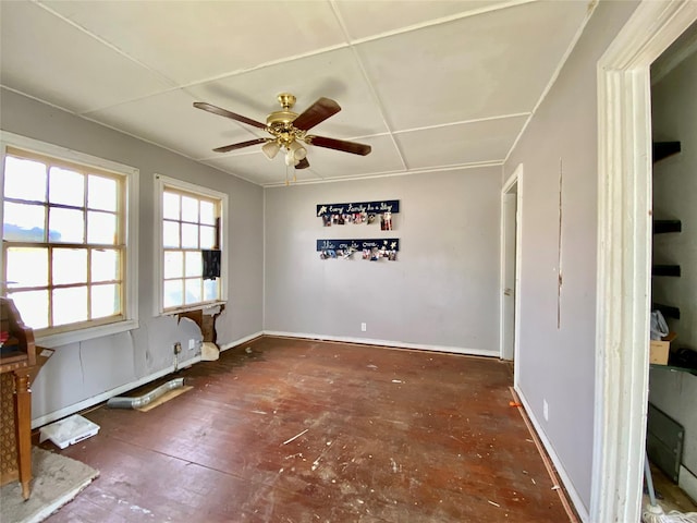 spare room with ceiling fan