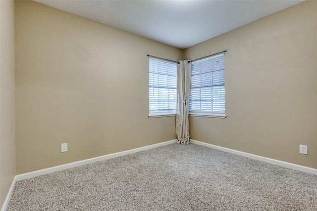 view of carpeted spare room