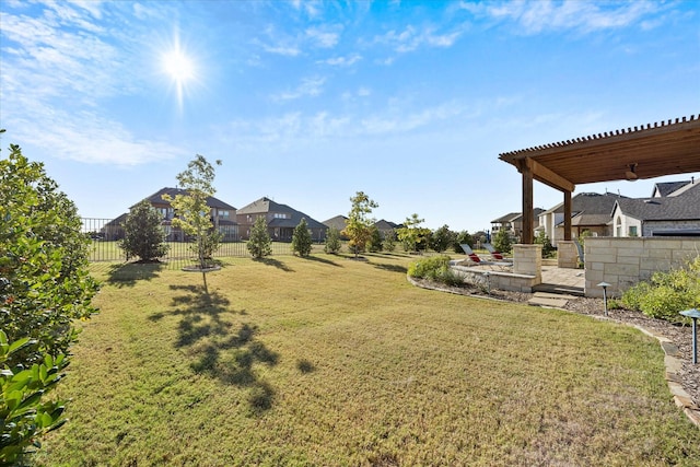 view of yard featuring a pergola