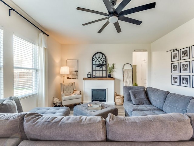 living room featuring ceiling fan