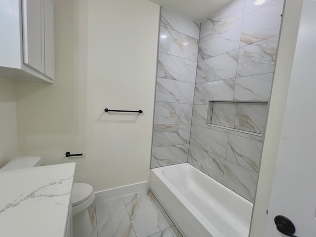 bathroom featuring toilet and tub / shower combination